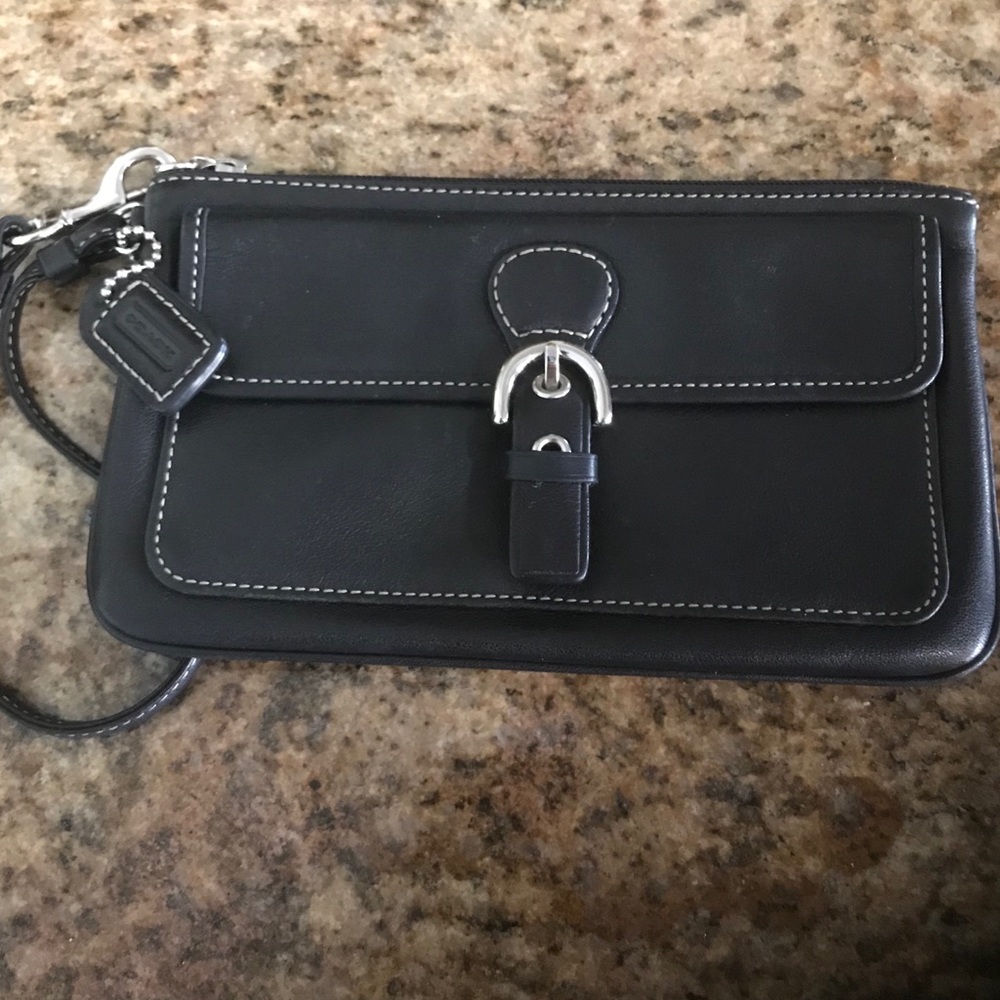 COPY - COPY - Coach leather wristlet